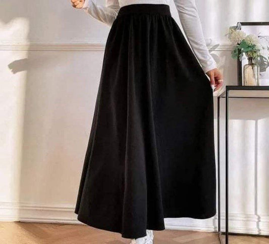 Black comfy skirt