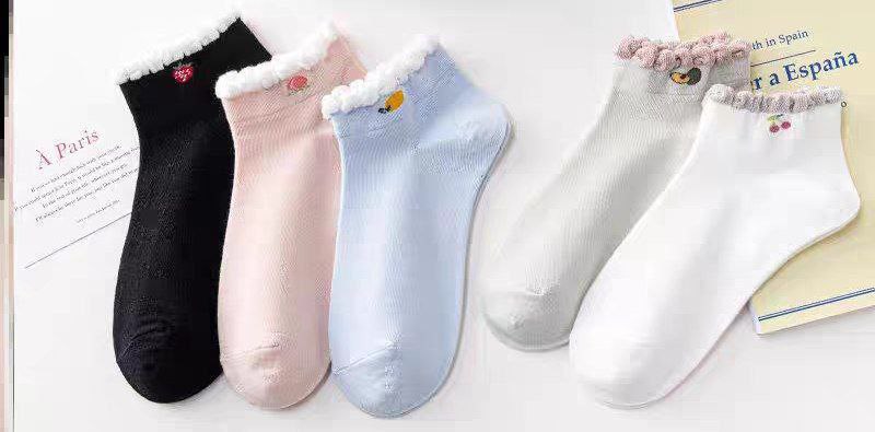 Trendy socks