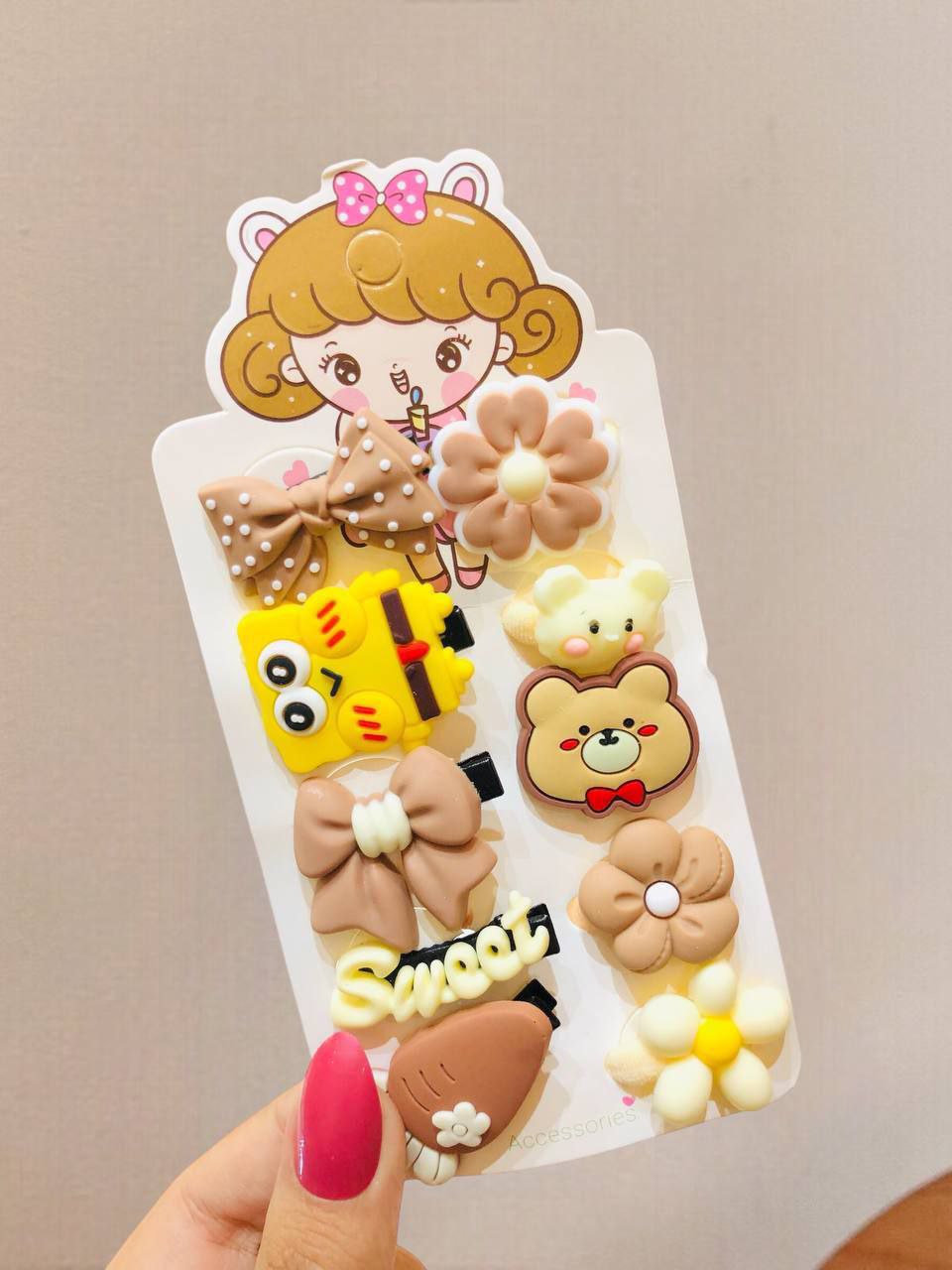 Hair clips card